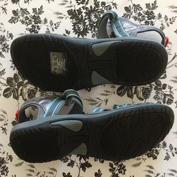 Everlast Women’s Scarlett Outdoor Hiking Sandals - Picture 5 of 5